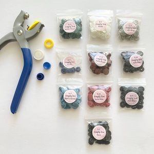 Dritz Eyelet Plier Kit and Snap Fasteners